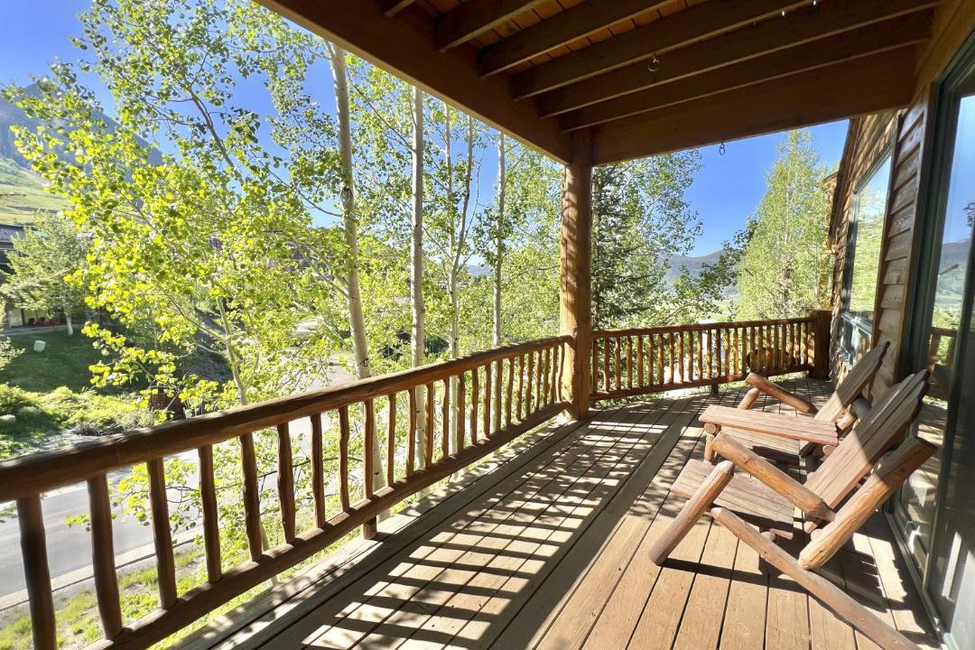 Photo of Patio Balcony in Mount Crested Butte
