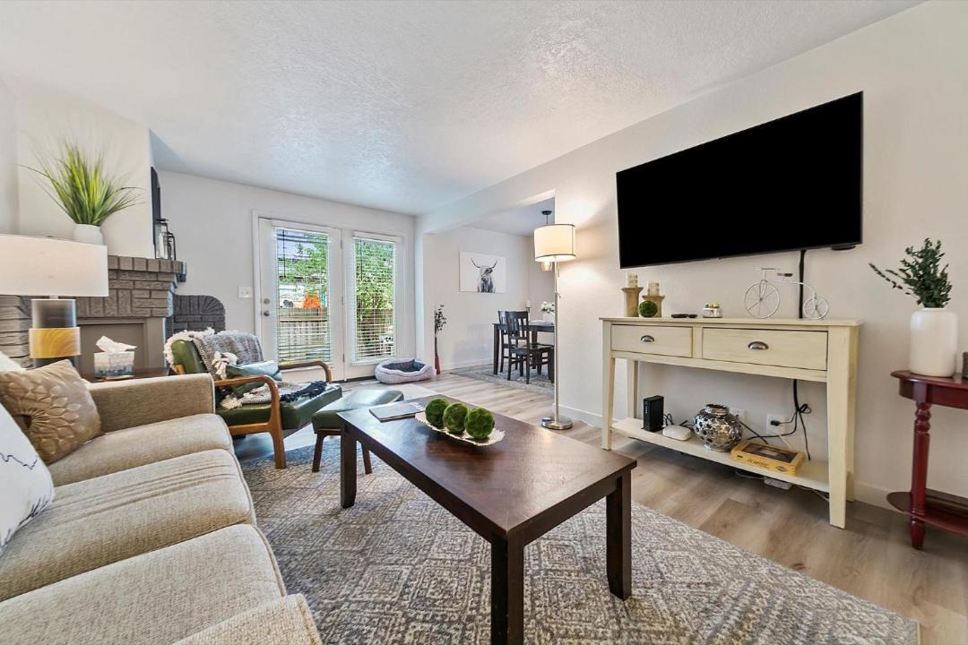 Photo of Others in Depot Bench