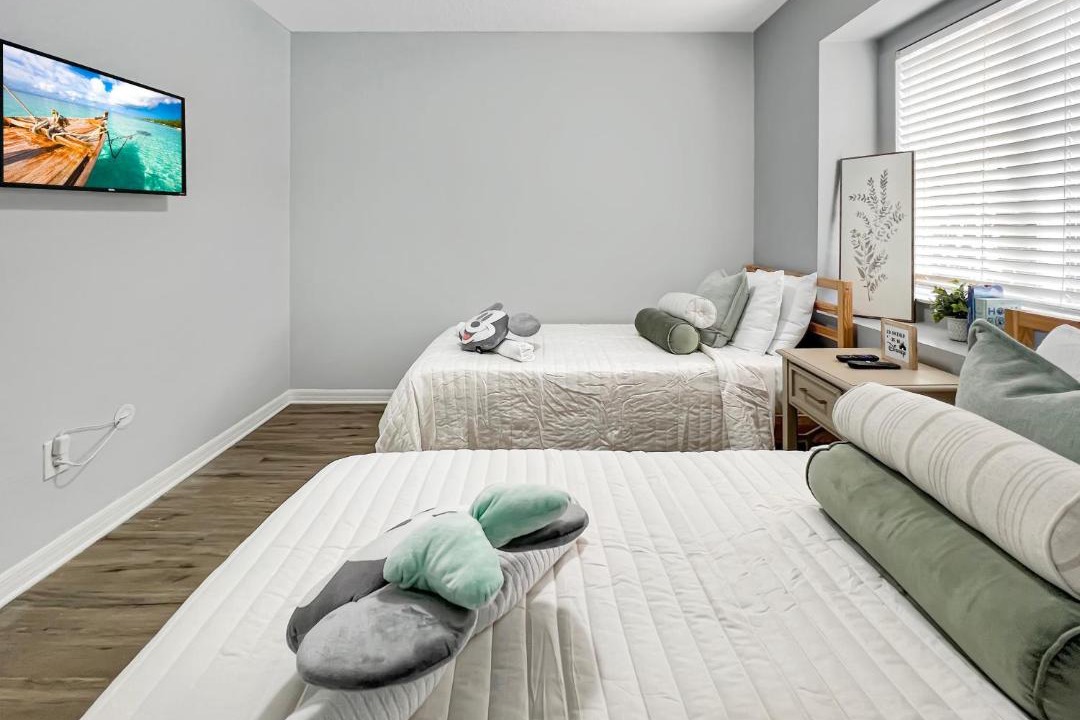 Photo of Bedroom in Crestwynd Bay