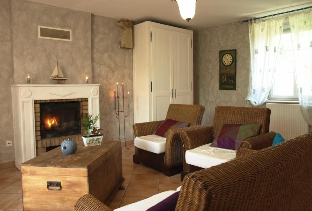 Photo of Livingroom in Trevron