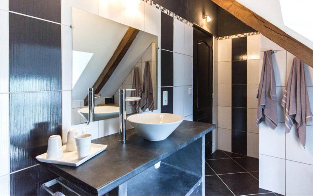 Photo of Bathroom in Trevron