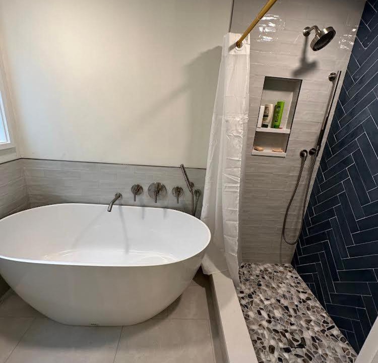 Photo of Bathroom in North Shores