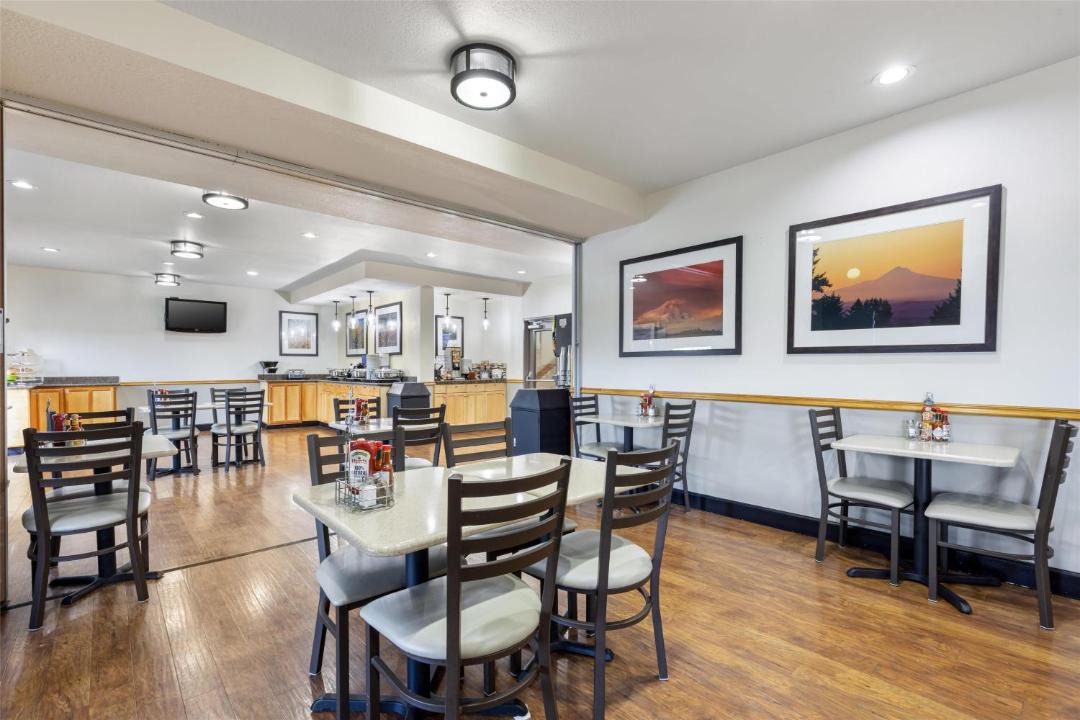 Photo of Others in Woodburn