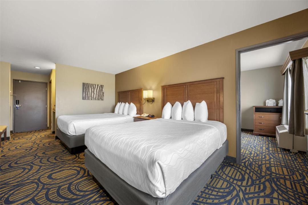 Photo of Others in Woodburn