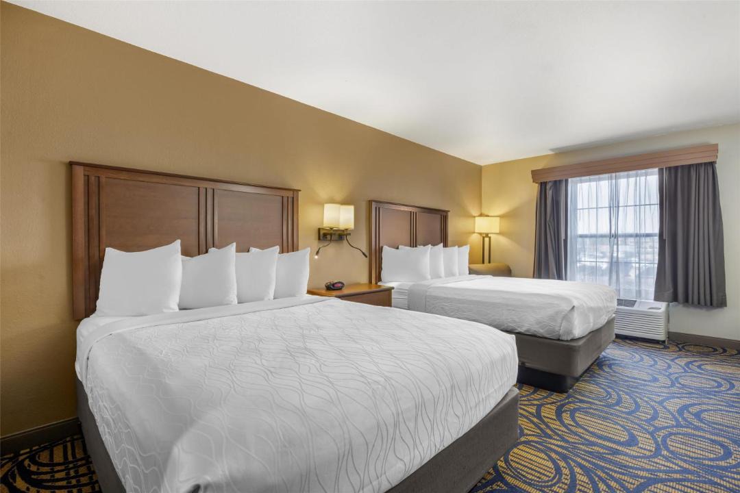 Photo of Others in Woodburn