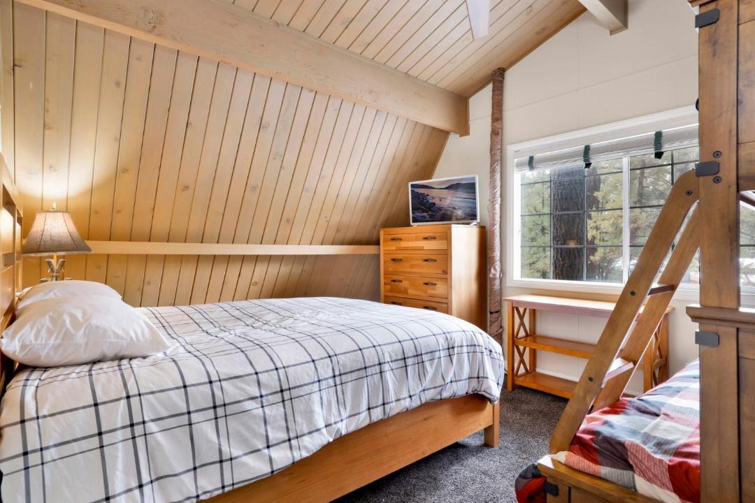Photo of Bedroom in Peter Pan