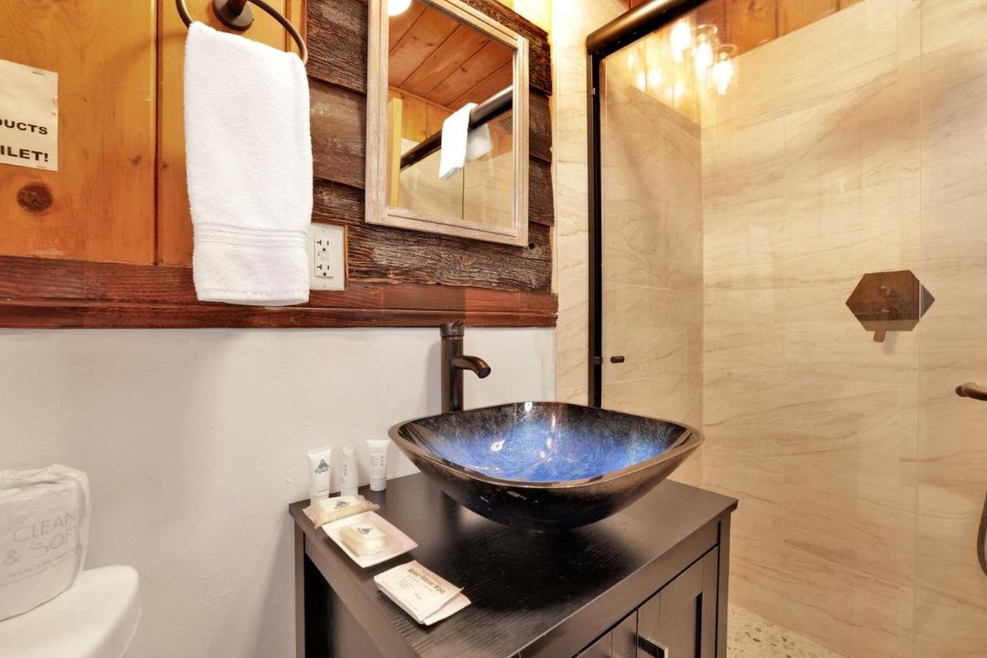 Photo of Bathroom in Big Bear Lake
