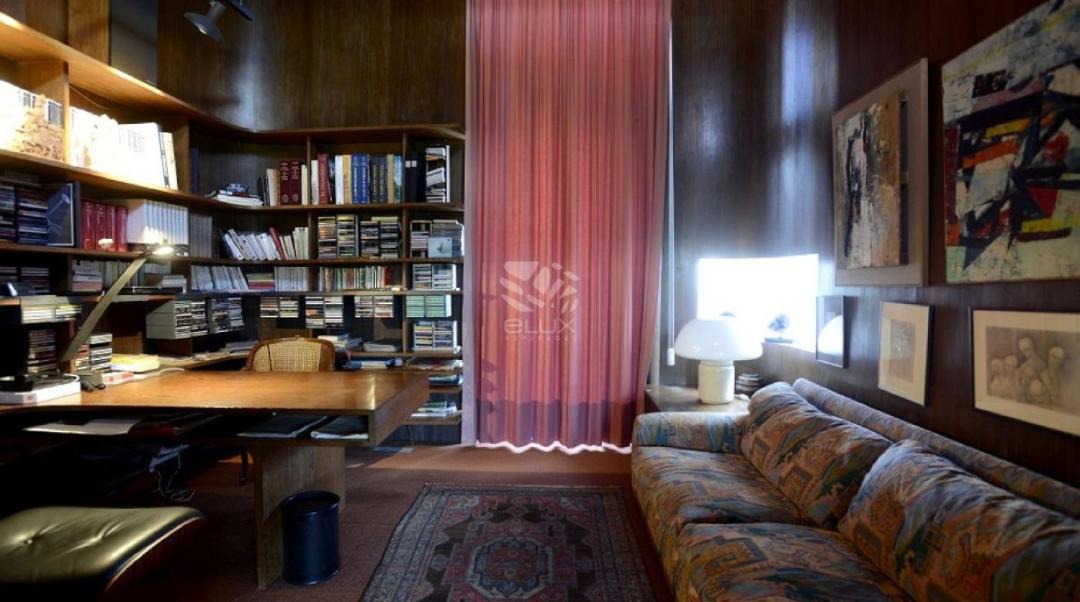 Photo of Livingroom in Saint-Pierre-d'Irube