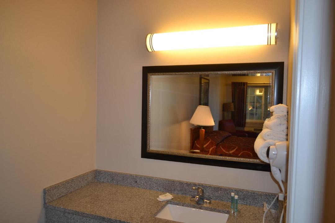 Photo of Bathroom in SeaTac
