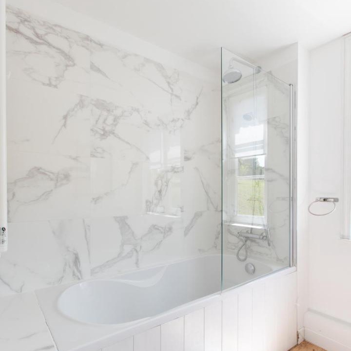 Photo of Bathroom in Saint-Ouen-le-Pin