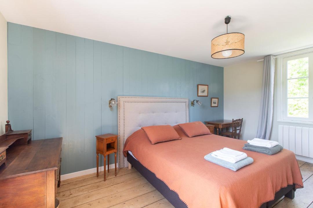 Photo of Bedroom in Saint-Ouen-le-Pin