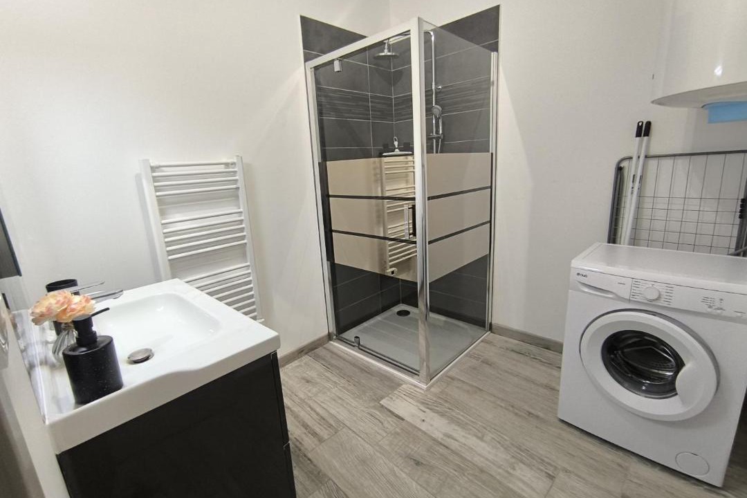 Photo of Bathroom in Riez