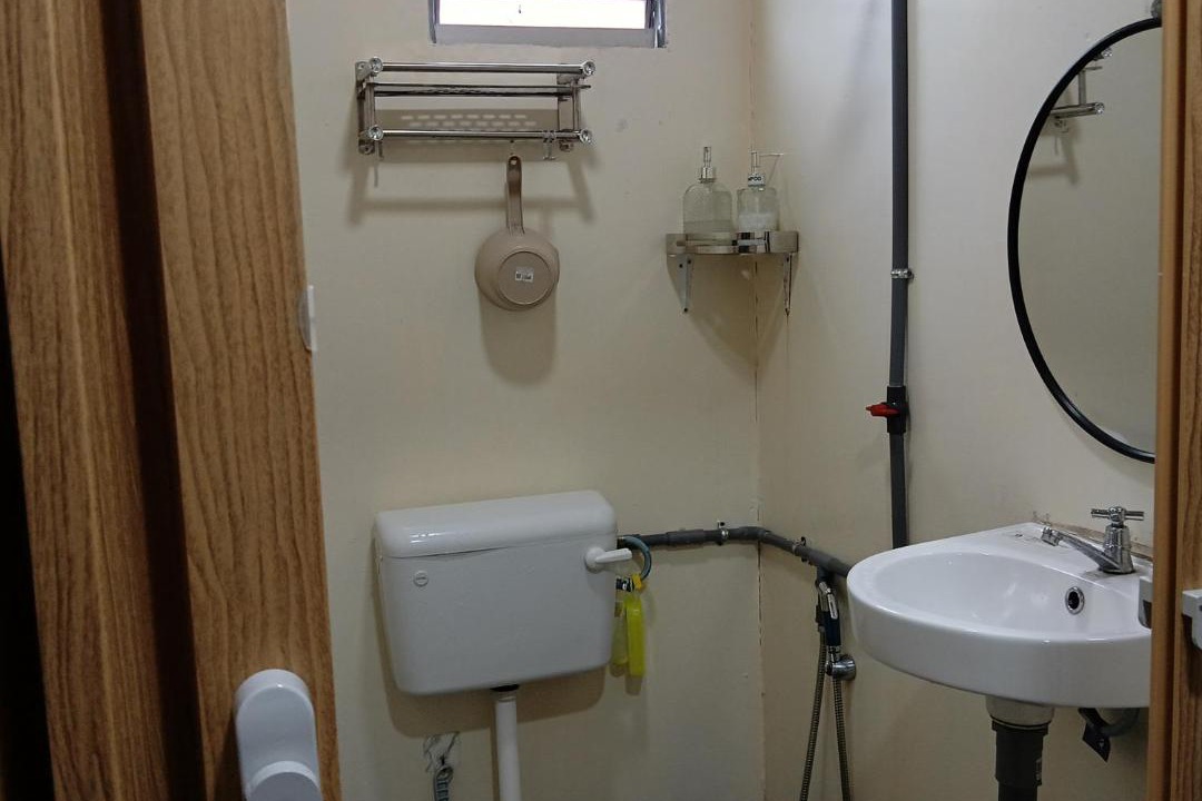 Photo of Bathroom in Kampung Banat Bawah