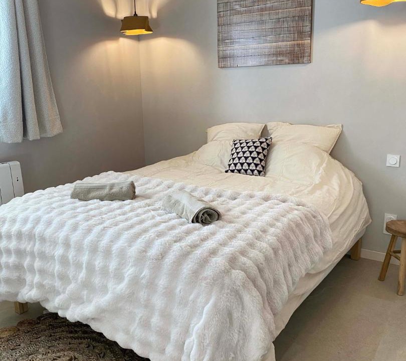 Photo of Bedroom in Saint-Etienne