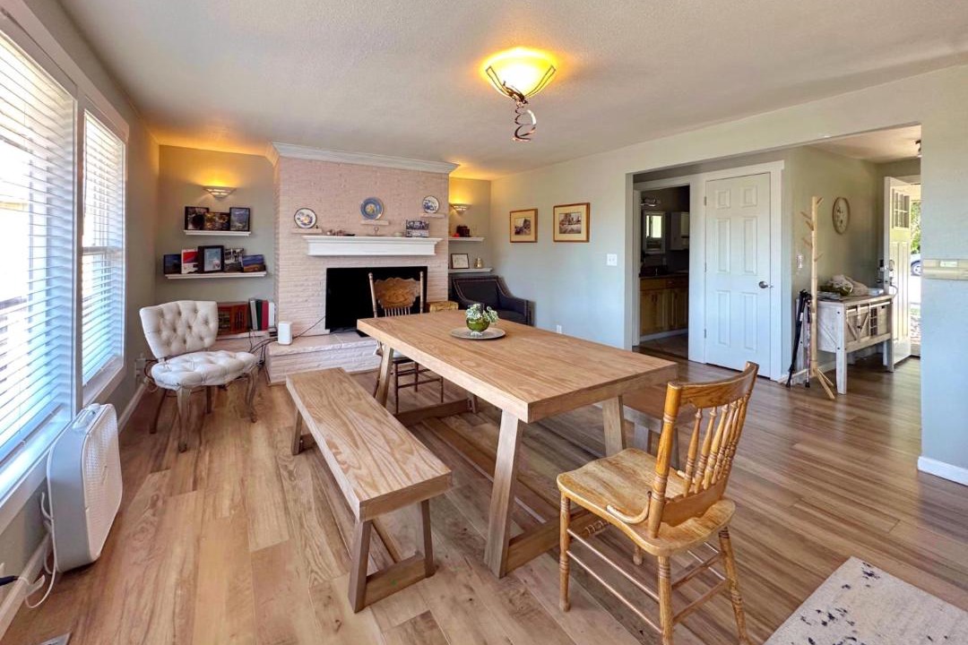 Photo of Others in Lake Forest Park