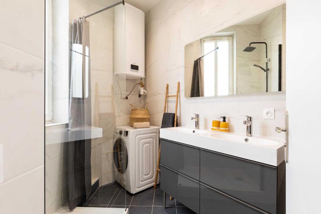 Photo of Bathroom in Villette Gare