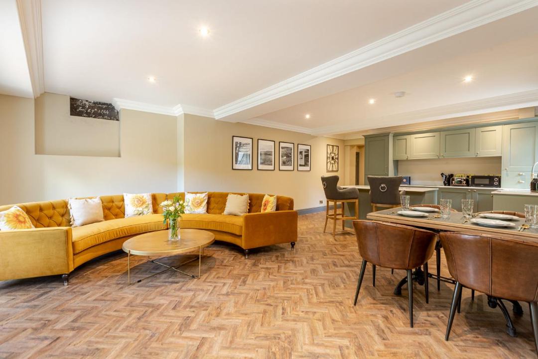 Photo of Others in Fremington