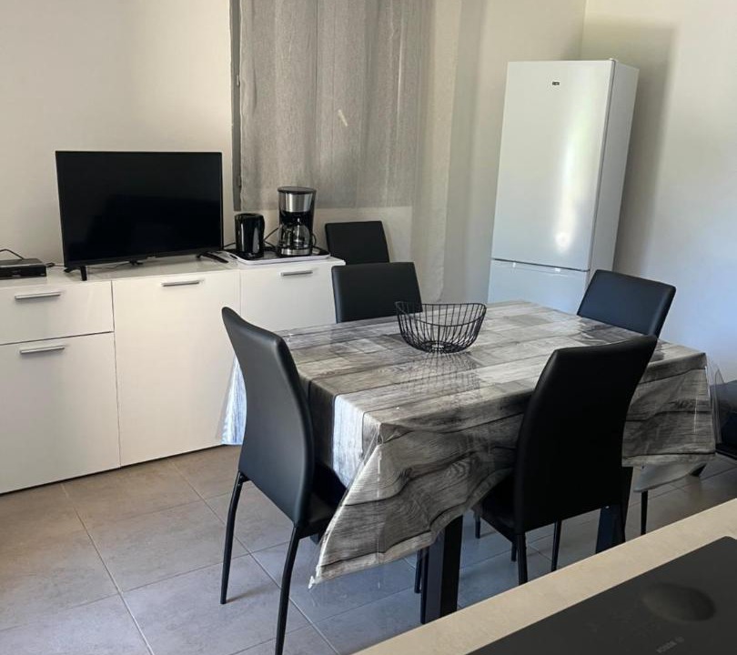 Photo of Others in Fabras