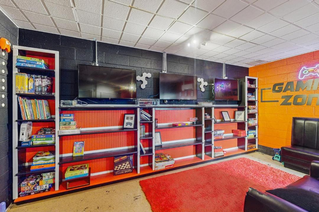 Photo of Others in Long Pond