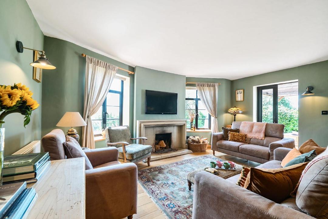 Photo of Livingroom in Corton Denham