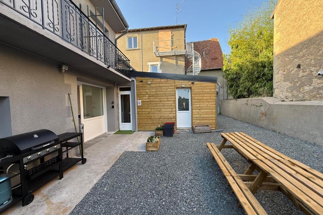 Photo of Others in Saint-Parize-le-Chatel