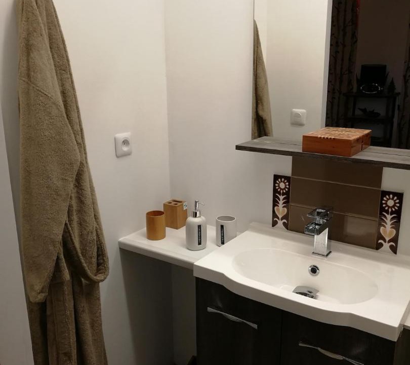 Photo of Bathroom in Castelnaudary