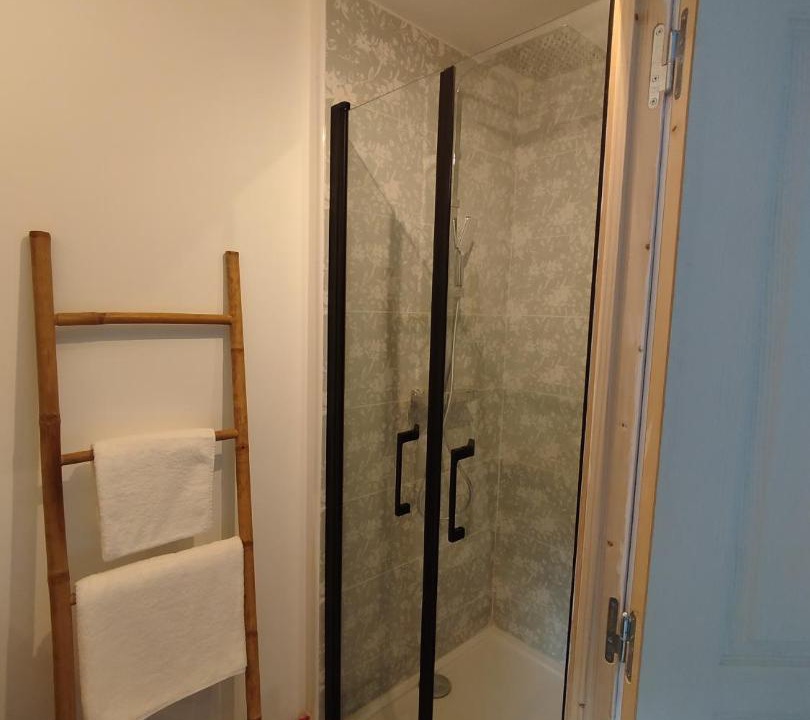 Photo of Others in Parenty