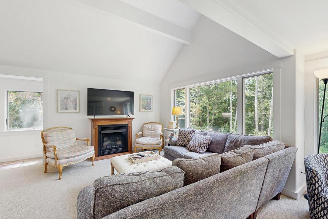 Photo of Livingroom in Intervale