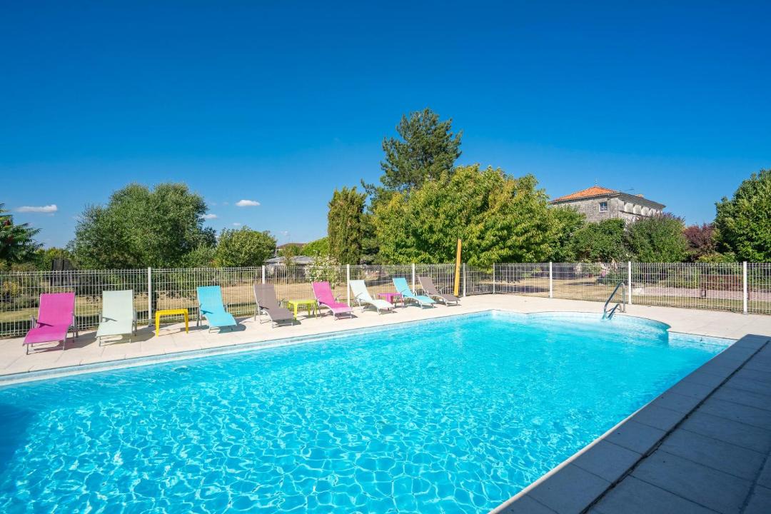 Photo of Others in Saint-Seurin-de-Palenne