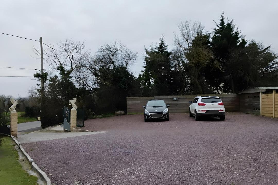 Photo of Others in Videcosville