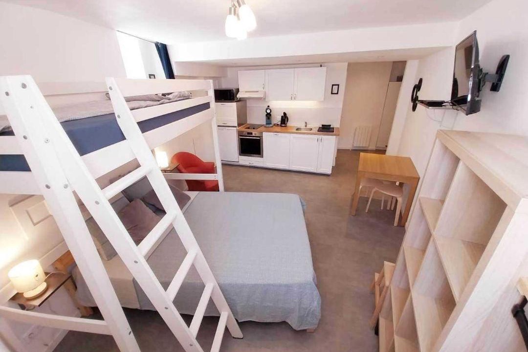 Photo of Bedroom in Lagnieu