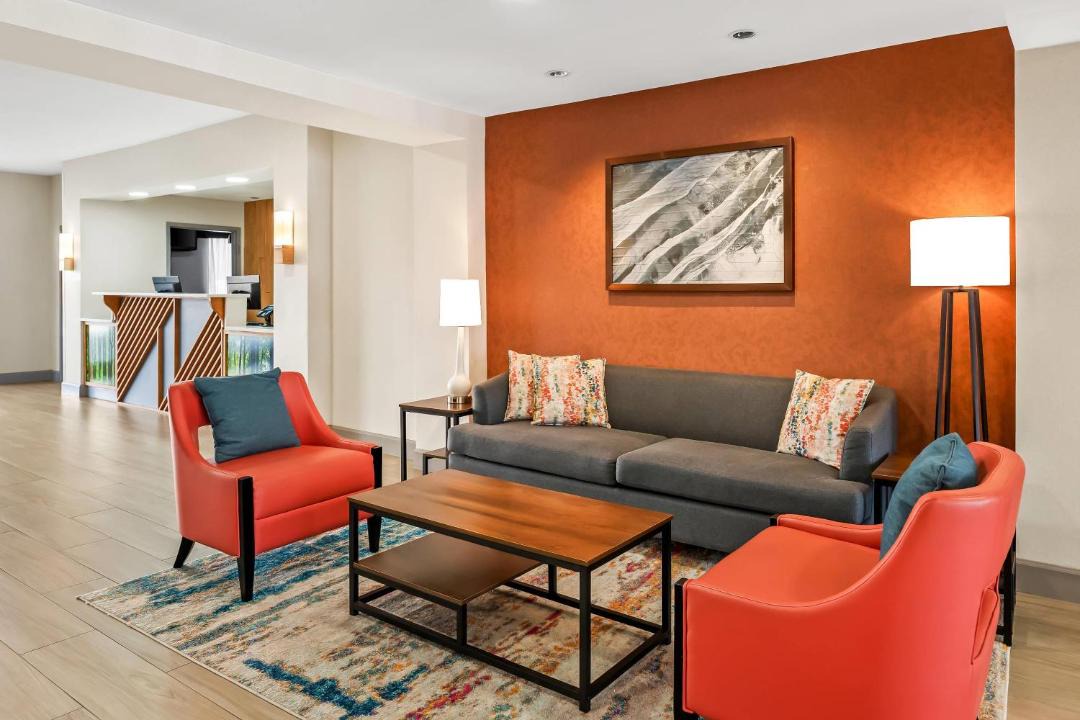Photo of Livingroom in Emporia