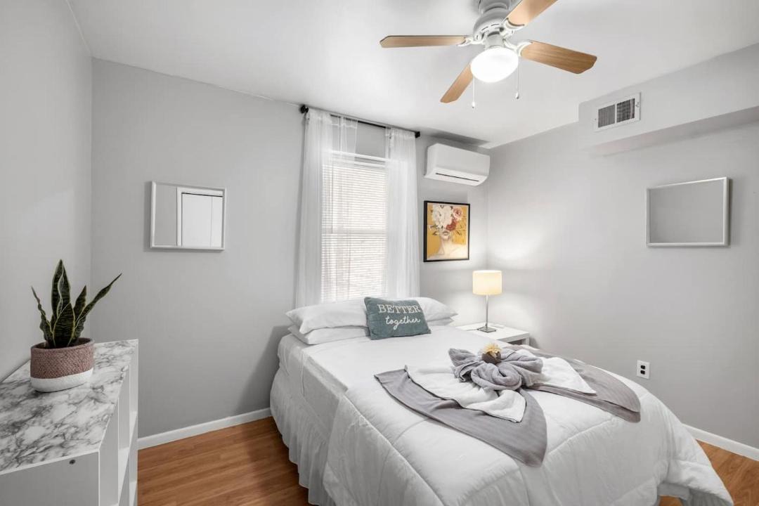 Photo of Bedroom in Queen Village