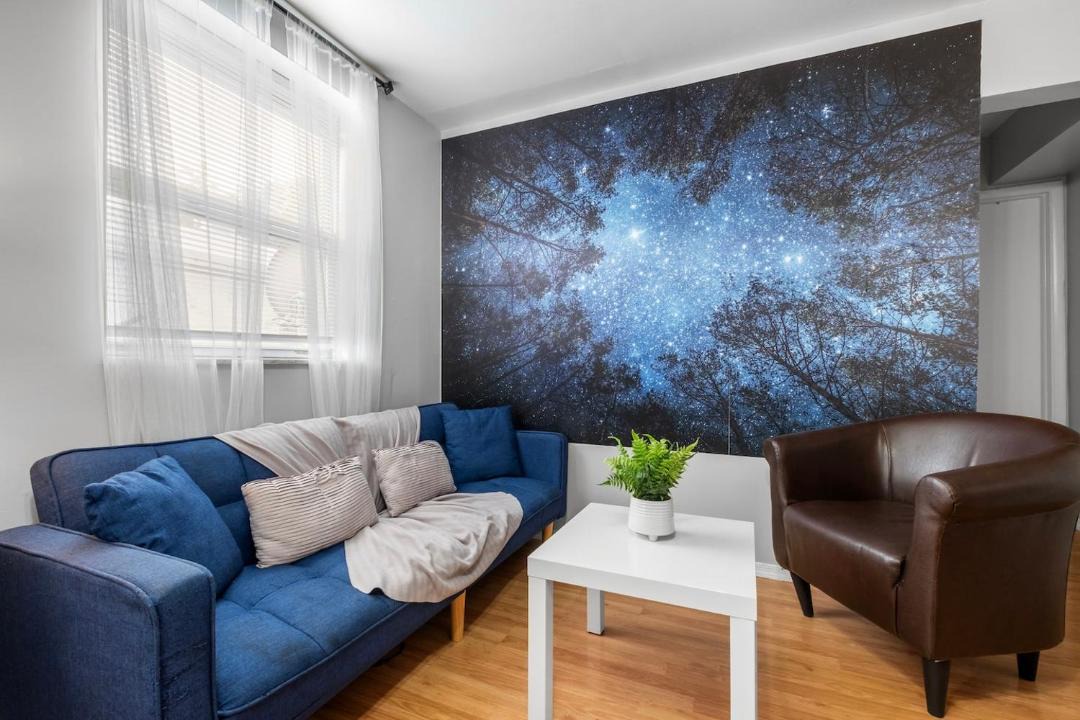 Photo of Livingroom in Queen Village