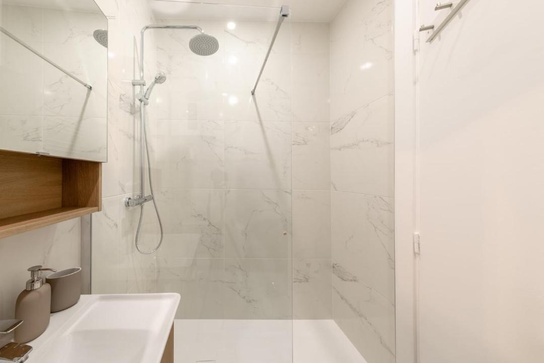 Photo of Bathroom in Esbly