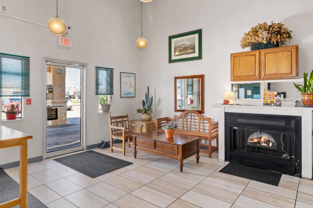 Photo of Others in Cheyenne