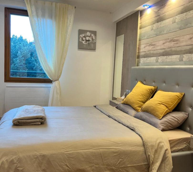 Photo of Bedroom in Charenton-le-Pont