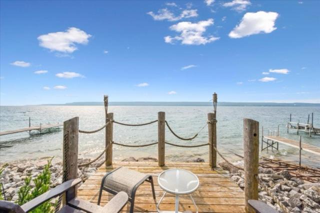 Photo of Patio Balcony in Colpoys Bay