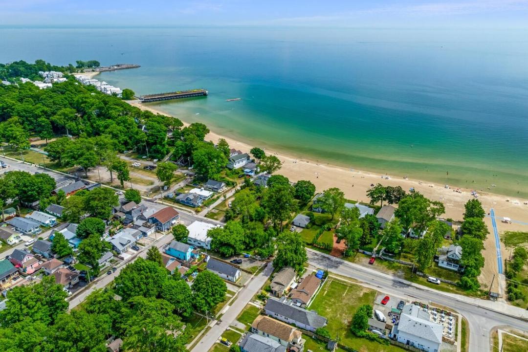 Photo of Others in Crystal Beach