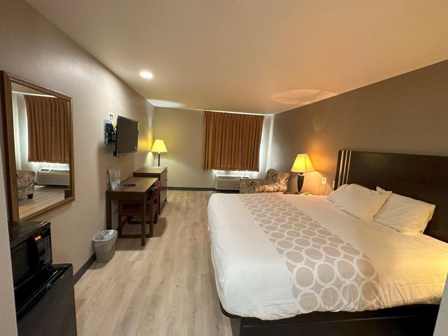 Photo of Bedroom in Larned