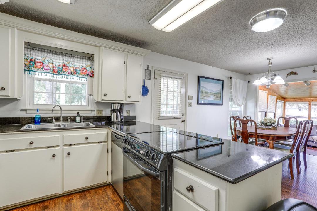 Photo of Kitchen in Morgan City