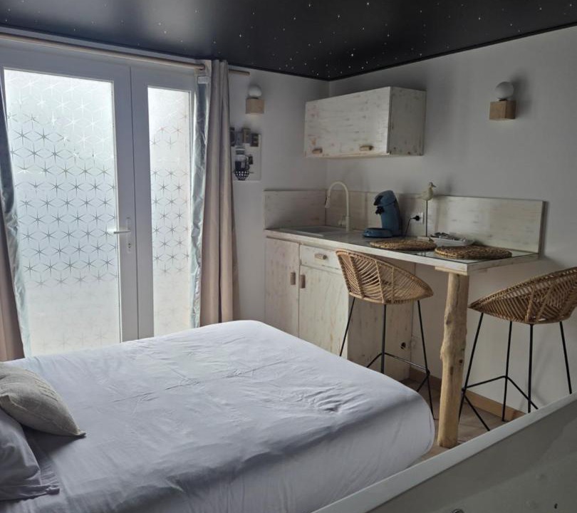 Photo of Bedroom in Ferques