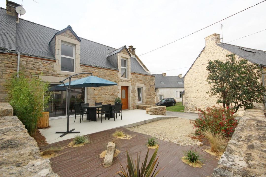 Photo of Others in Cruguel