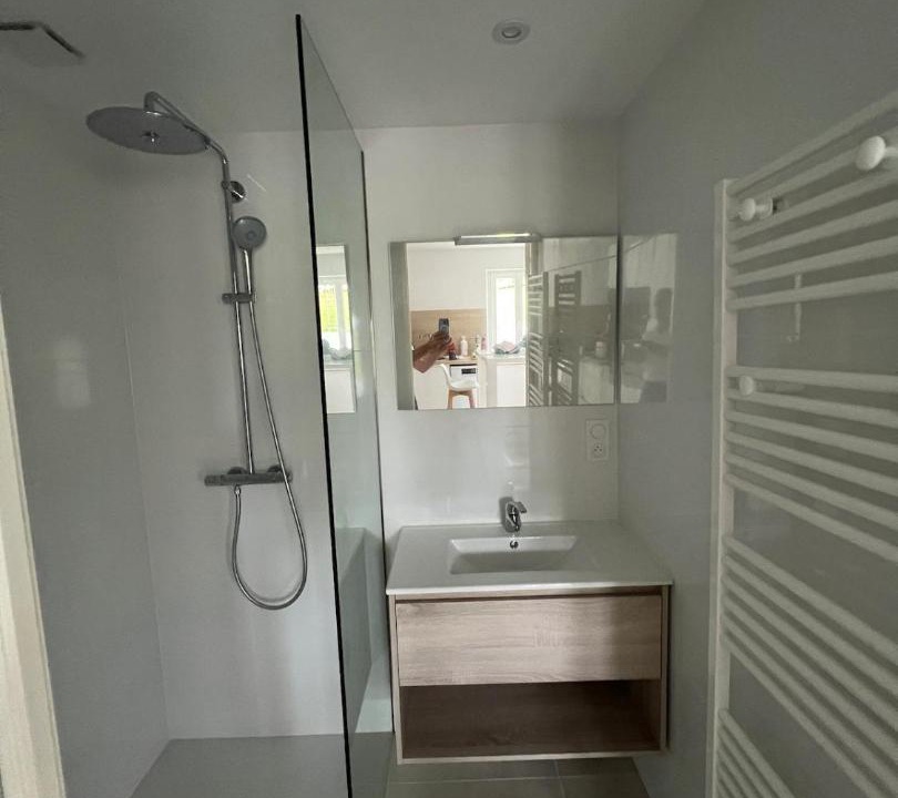 Photo of Bathroom in Juvigne