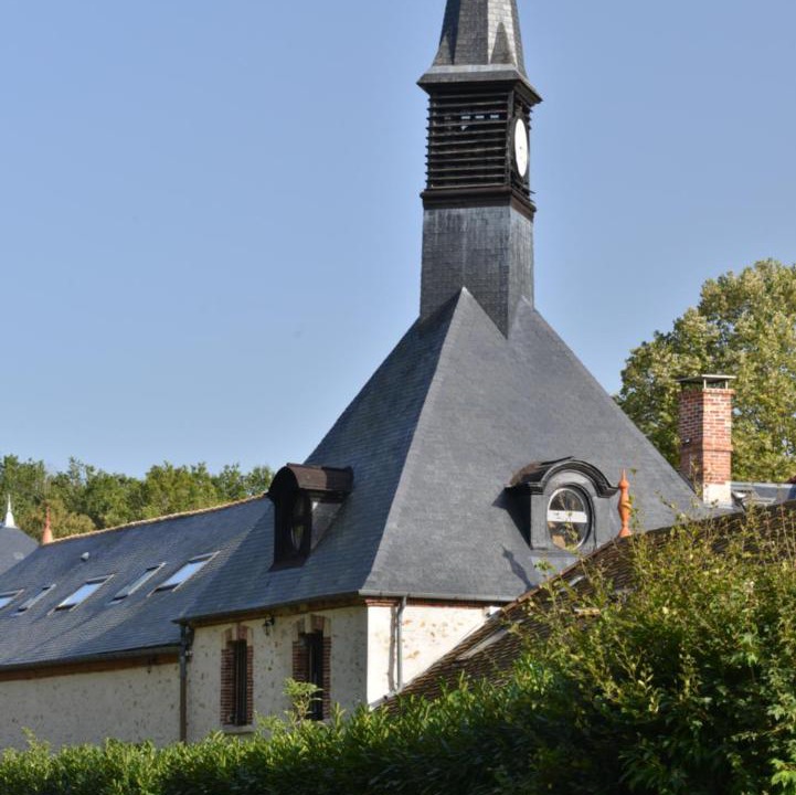 Photo of Others in Bonnelles