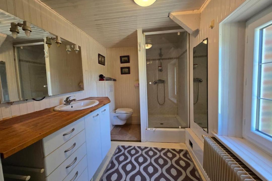 Photo of Bathroom in Verneuil-sur-Avre