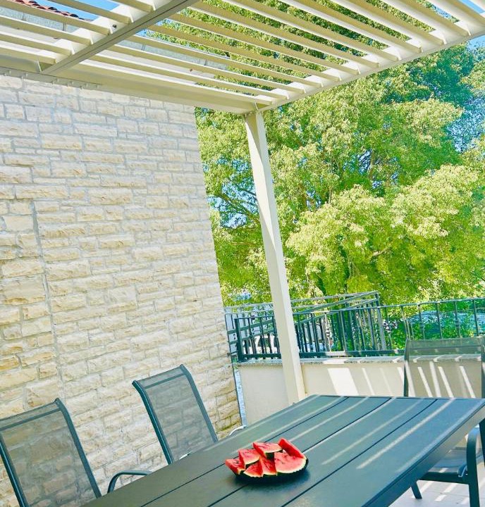 Photo of Patio Balcony in Donji Karin