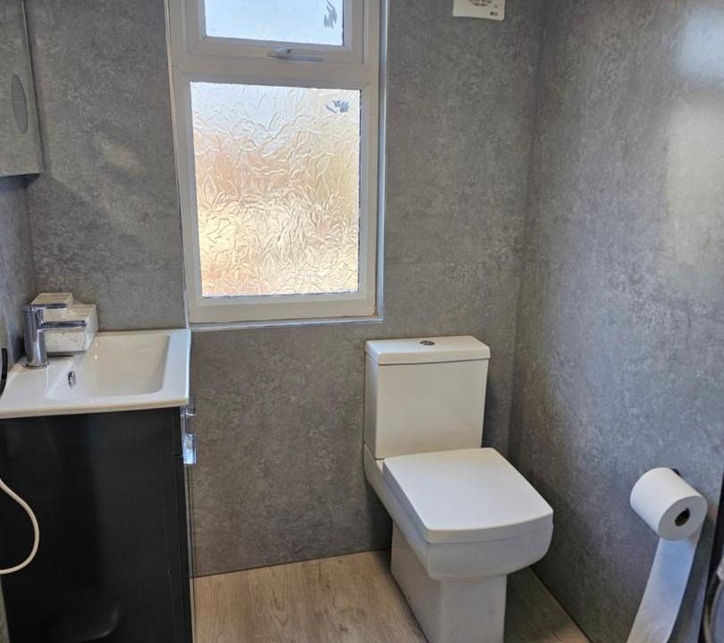 Photo of Bathroom in Cheshunt
