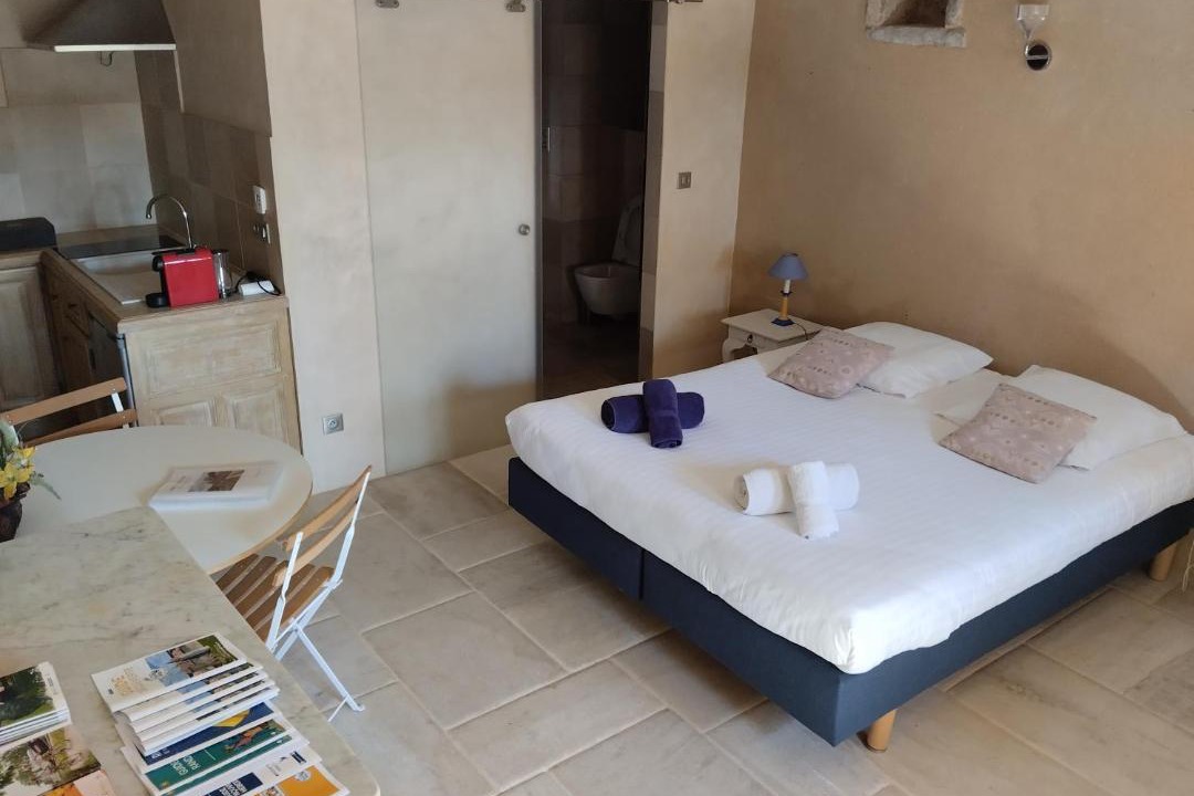 Photo of Others in Chateauneuf