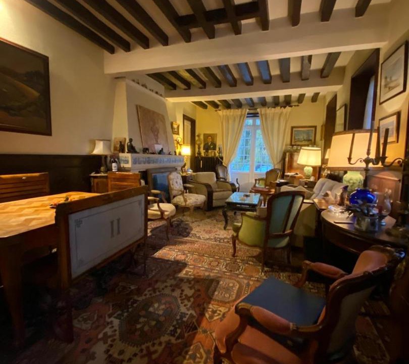 Photo of Others in Menilles